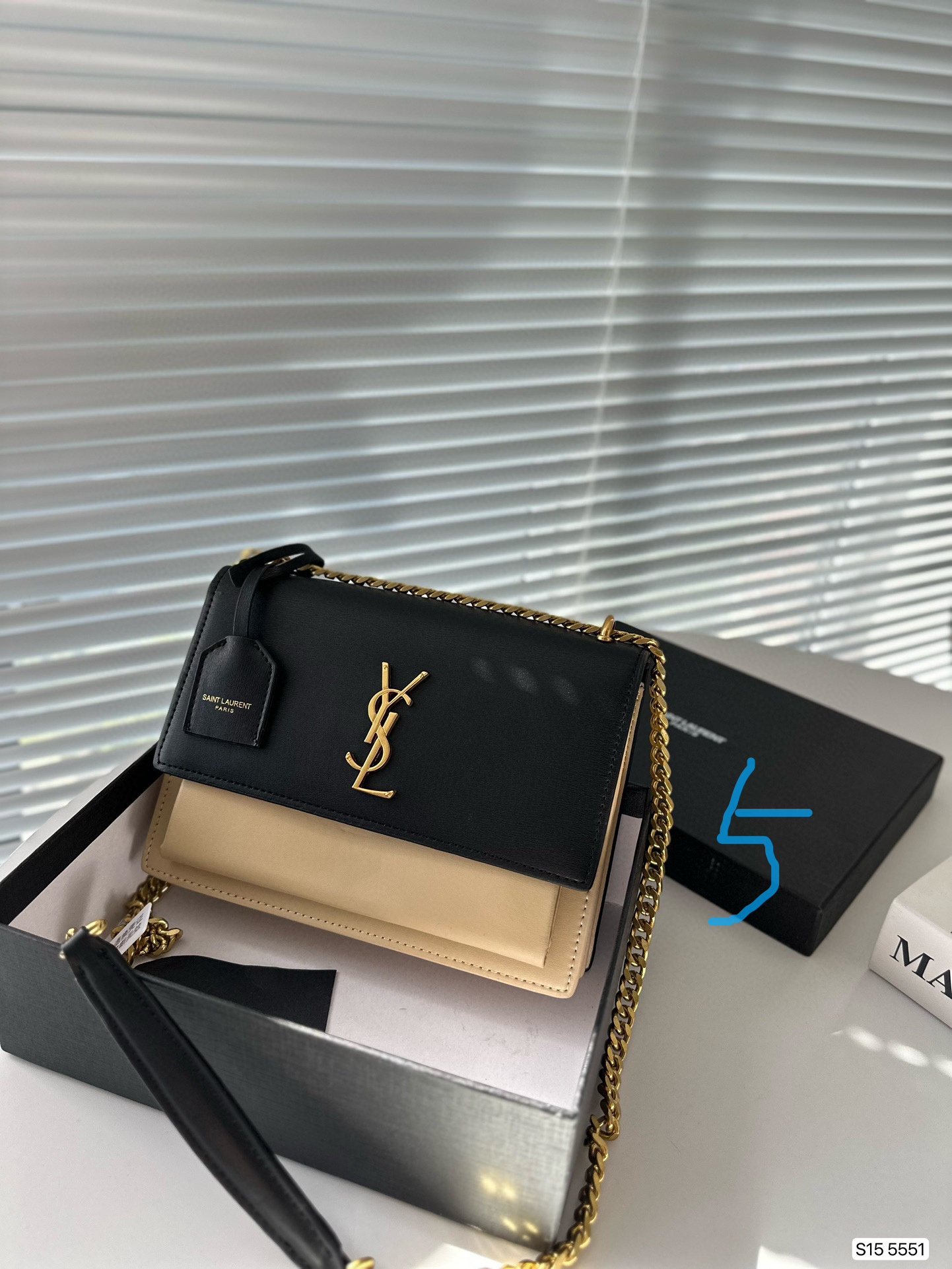 YSL YSL counter the same58$ code:12017 gallery