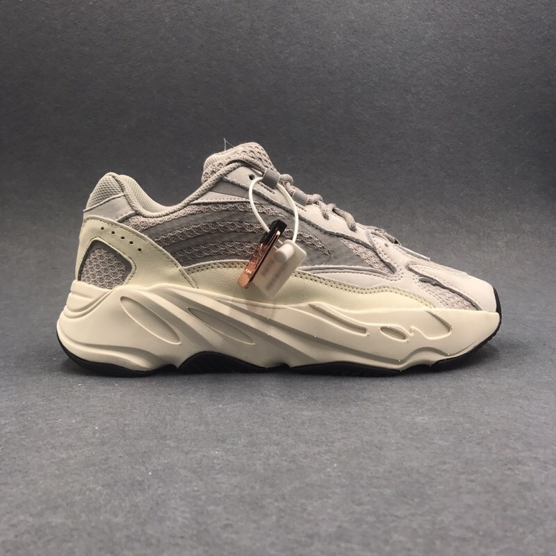 Yeezy $102 Code 3877 gallery
