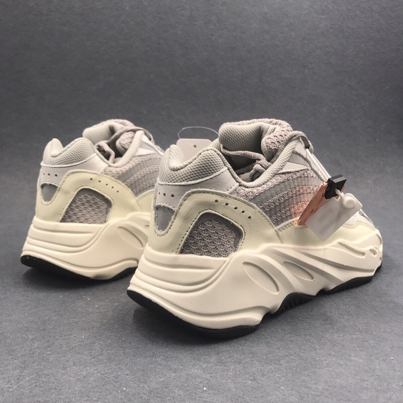 Yeezy $102 Code 3877 gallery