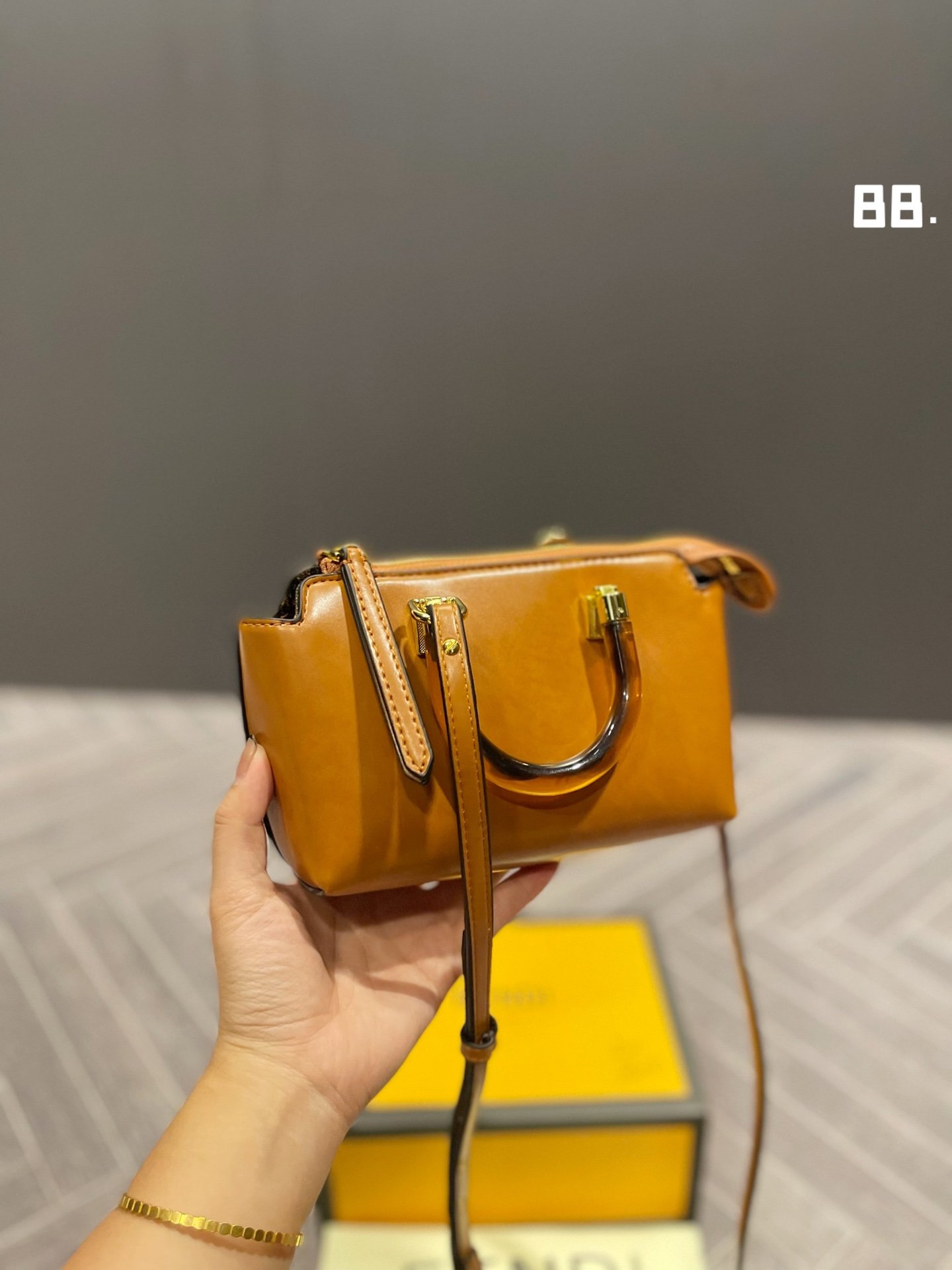 fendi $68 code：13841 gallery