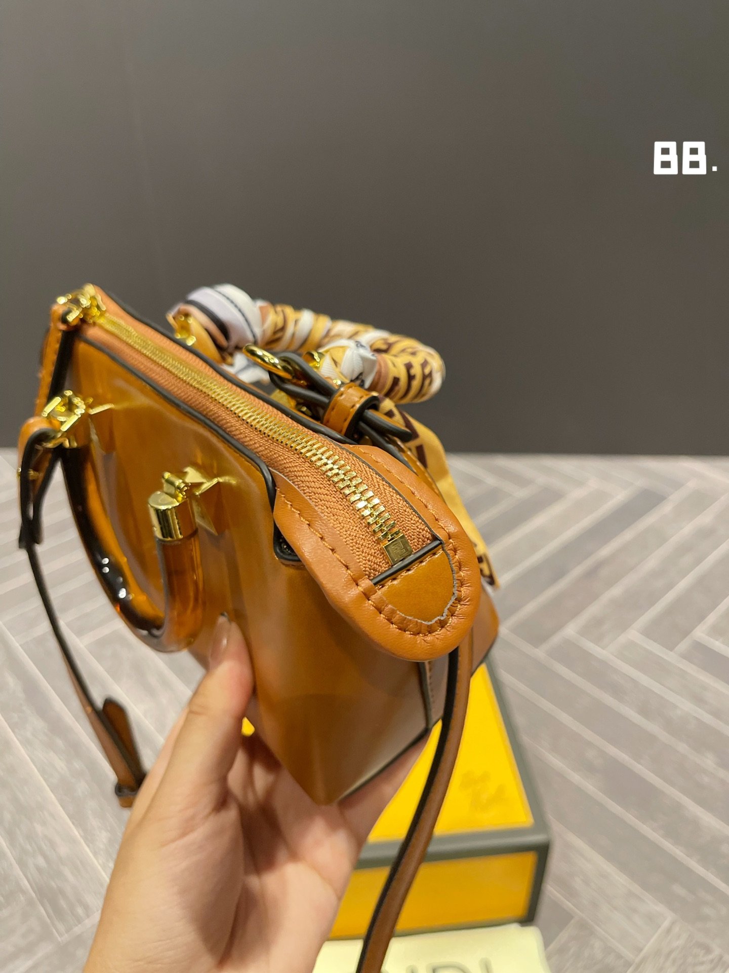 fendi $68 code：13841 gallery