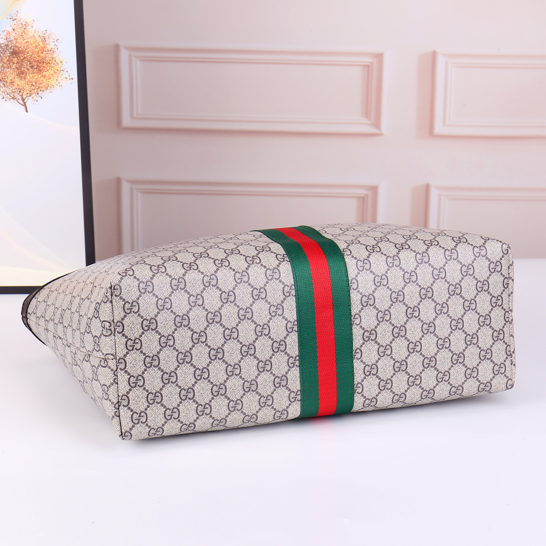 gucci $52 code：13493 gallery