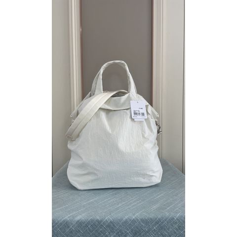 lululemon $28 CODE：14335 gallery