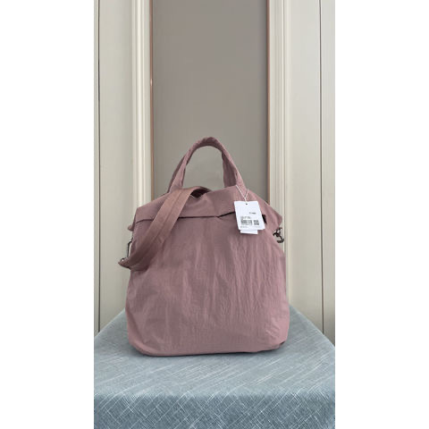 lululemon $28 CODE：14335 gallery