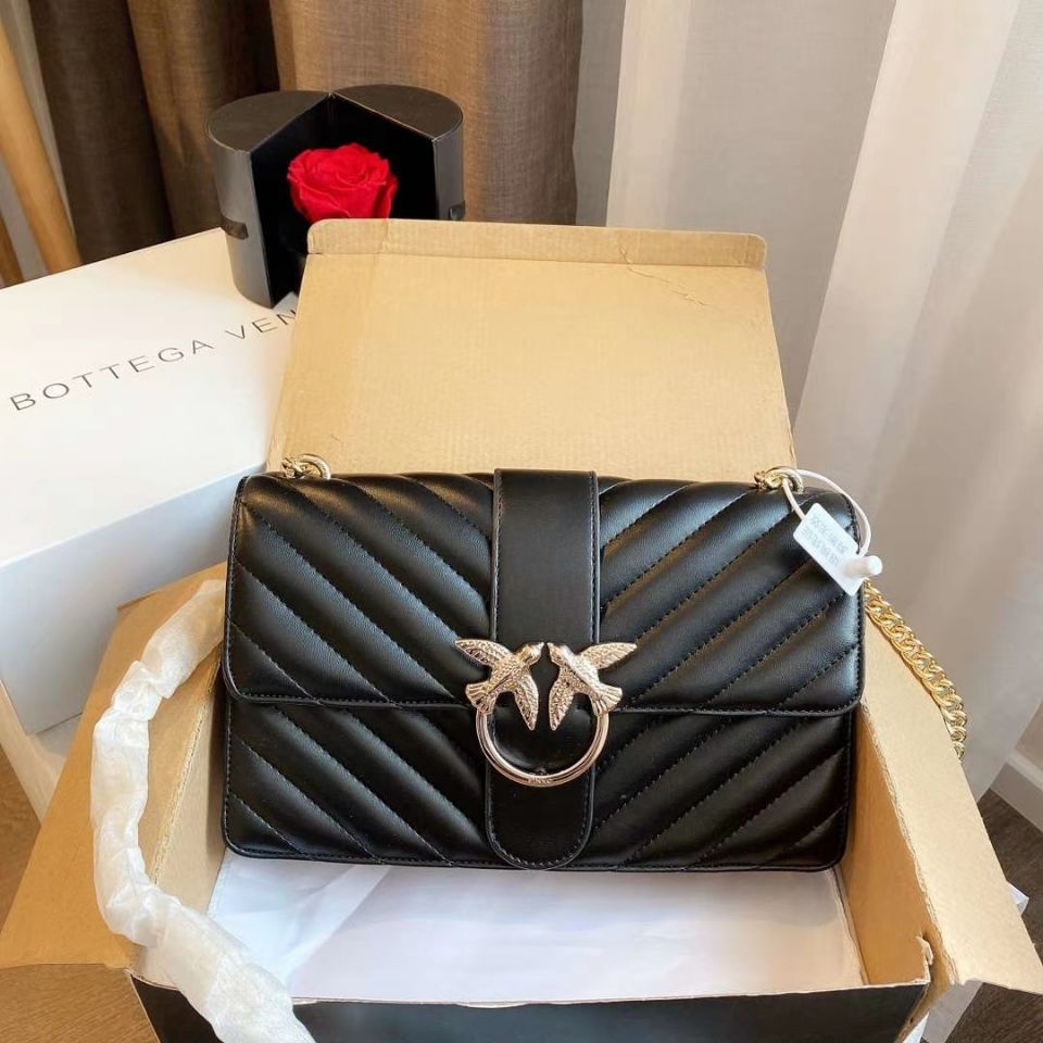 pinko $76 CODE:12078 gallery