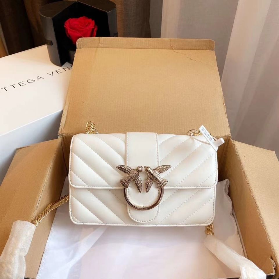 pinko $76 CODE:12078 gallery