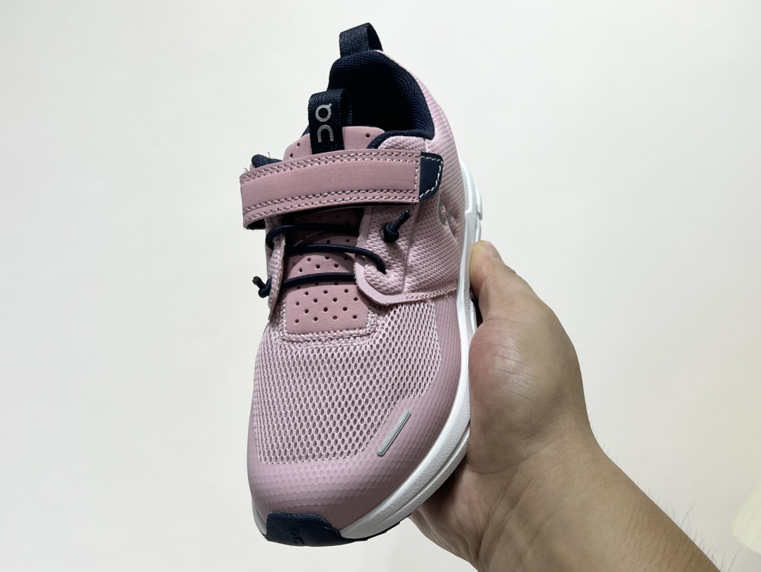 CODE:3274-51.99$-QC-children's shoes gallery