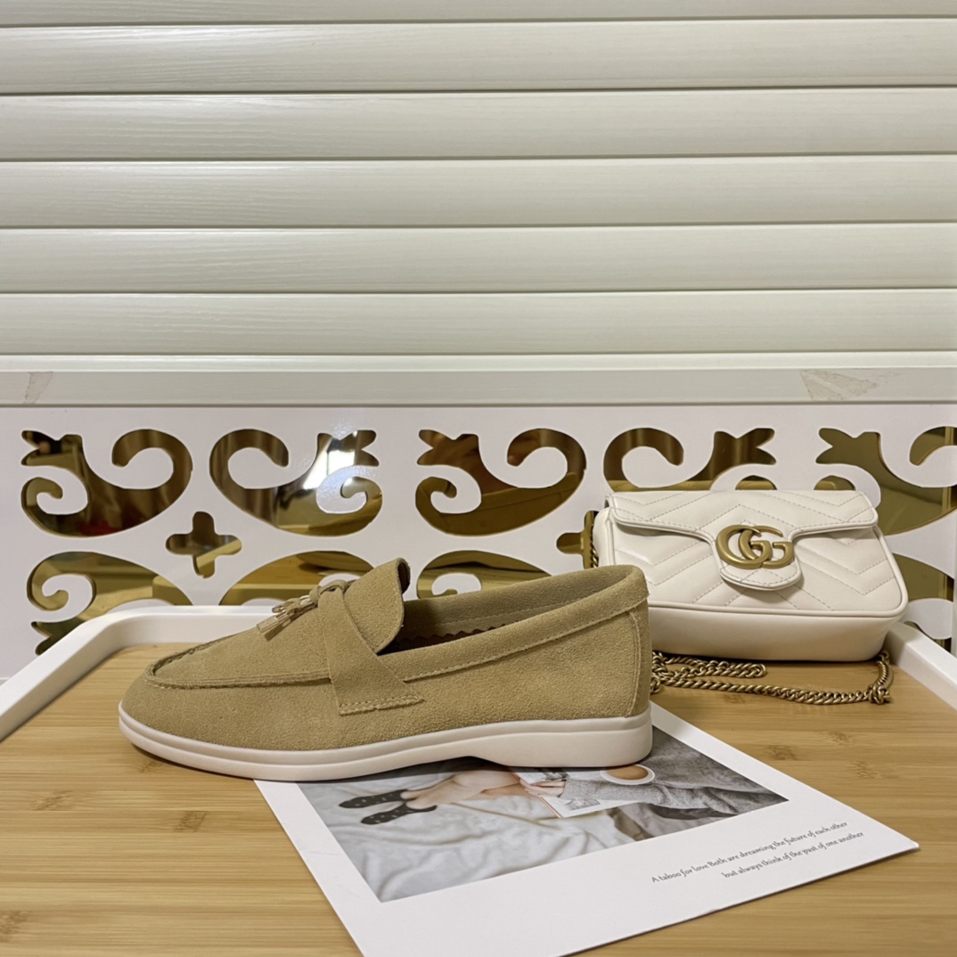 code:3345-455-64$-loropiana-with box gallery