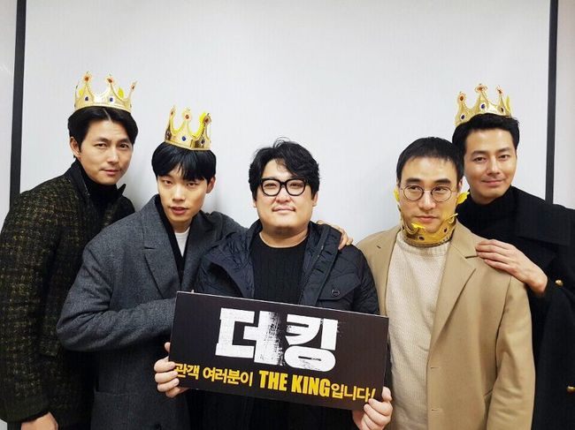 'The King' Jo In Sung, Jung Woo Sung, Bae Sung Woo, Ryu Yun Yeol cán mốc 1 triệu khán giả!!!