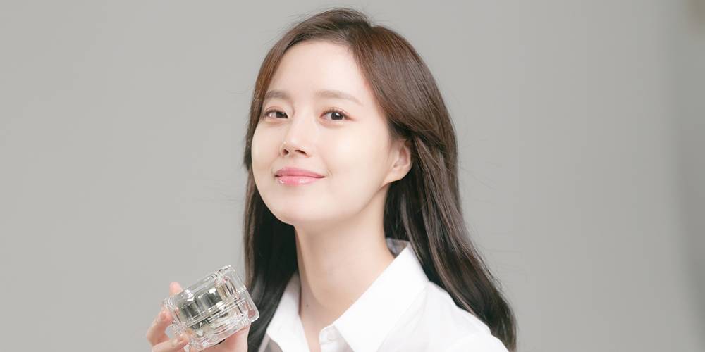 Moon Chae Won- nữ thần hoàn hảo trong loạt ảnh hậu trường cho hướng dẫn trang điểm