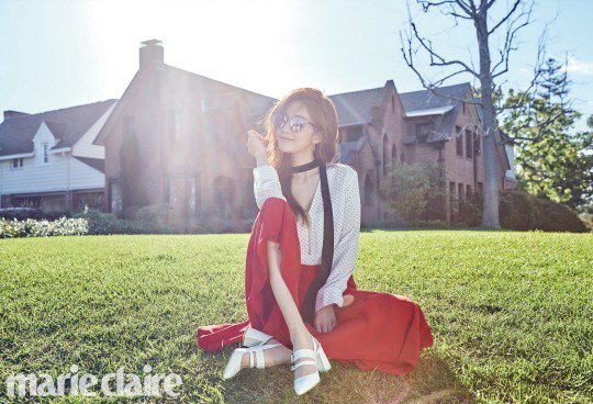 Yoo In Na cho thấy hình ảnh quý cô quyến rũ trên Marie Claire
