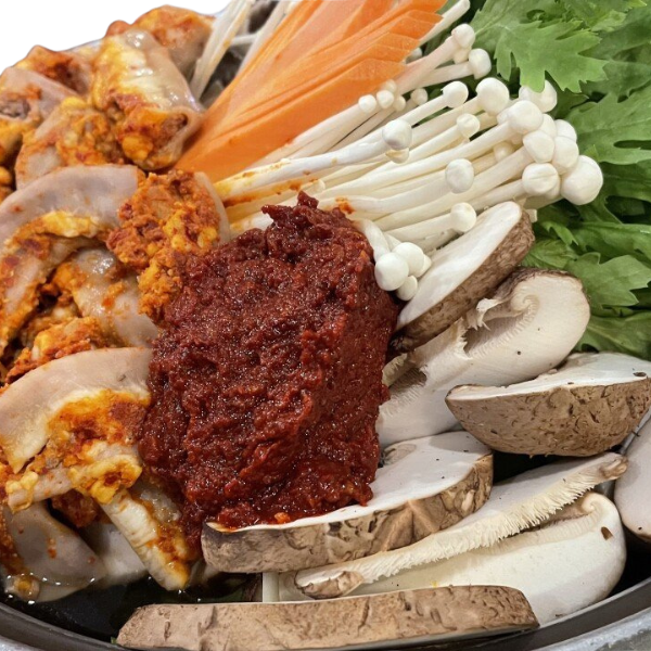 곱창전골 (Beef Tripe Hot Pot)