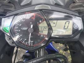 YAMAHA YZF - R25 TAHUN 2014 BIRU PUTIH PLAT AB GUN