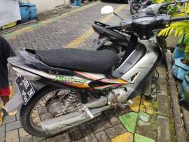 Honda kharisma 2004