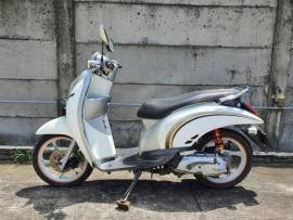 Honda Scoopy tahun 2010