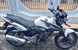 HONDA TIGER REVO PUTIH (ALBINO) 2012 PLAT AB KOTA 