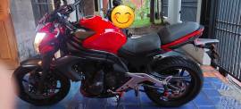 Dijual Kawasaki ER6N - Merah 2012