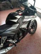 Honda CBR150R  lokal th 2014 hitam mulus