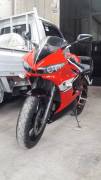 Yamaha YZF R6 Merah