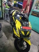 Yamaha Aerox 2017, warna kuning