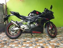 HONDA CBR 250RR BLACK FREEDOM (2018)