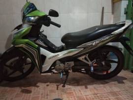 Honda blade bekas 2011