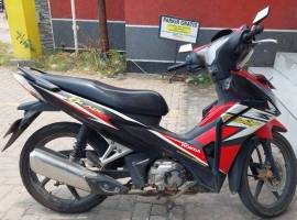 Jual Motor Honda Blade 2013