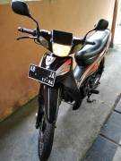 Jual Motor Bekas Yamaha VEGA R 2005 Orange Hitam L