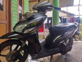 Dijual vario 110 cc karbu 2011