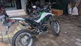 Kawasaki D-tracker