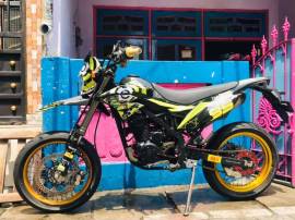 JUAL CEPAT?? Kawasaki D-tracker 150 SE 2017