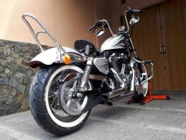 Harley Davidson Sportsters Seventy Two