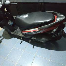 Honda spacy 2011 merah