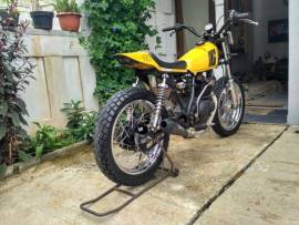 Suzuki Thunder Custom Flat Track