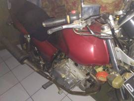 Suzuki Thunder 250cc thn 2001