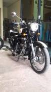 Royal Enfield Classic 500 Hitam Mulus