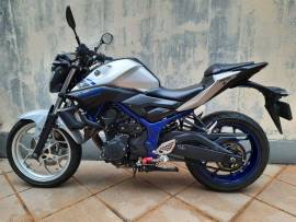 JUAL YAMAHA MT 25 TAHUN 2016 SILVER BIRU (BONUS KN