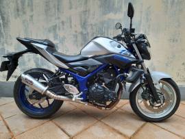 JUAL YAMAHA MT 25 TAHUN 2016 SILVER BIRU (BONUS KN