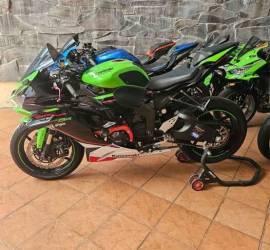 Kawasaki ZX6R 636 cc 2022 plat L odo 2000 Km