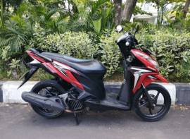 Honda Beat Thn 2012 Wrna Hitam