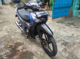 Dijual honda supra x 125 FI 2014. Nego halus.