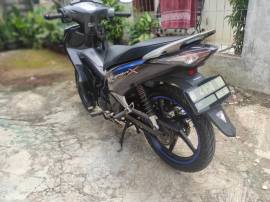 Dijual honda supra x 125 FI 2014. Nego halus.