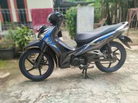 Dijual honda supra x 125 FI 2014. Nego halus.