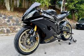 Yamaha R6 Tahun 2008