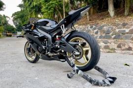 Yamaha R6 Tahun 2008