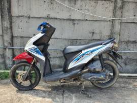 Honda Beat FI tahun 2015