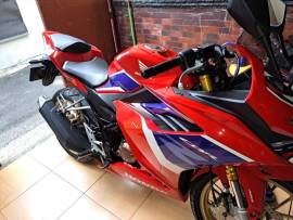 CBR 150R ABS TRICOLOR