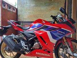 CBR 150R ABS TRICOLOR