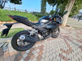 Honda CBR 150R Matt Black 2021 10% Mulus