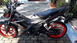 Dijual cepat motor Honda Sonic 150 tahun 2019 Bagu